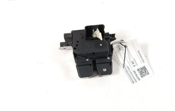 Mercedes-Benz Vito Viano W447 Loading door lock A4477401900