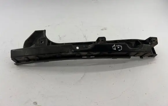 Audi TT TTS Mk2 Rear bumper mounting bracket 8J0807484