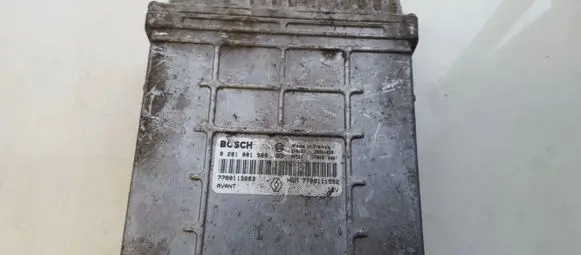 Renault Megane I Engine control unit/module 7700113863 7700111552