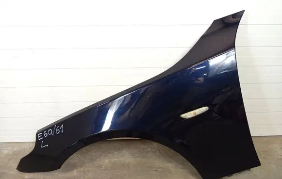BMW 5 E60 E61 Fender BLOTE60CARB