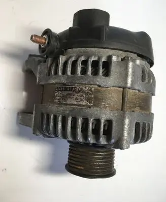 Suzuki Grand Vitara II Generator/alternator 3140067J0