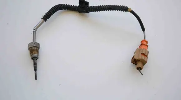 Audi A7 S7 4G Oil temperature sensor 8K0906088A
