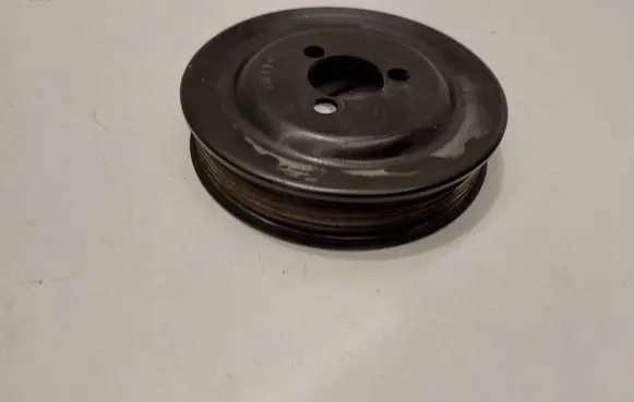 Skoda Octavia Mk2 (1Z) Water pump pulley 03D121028B