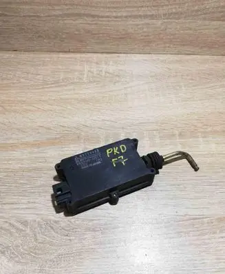 Mitsubishi Galant Eterna Central locking motor 1528005011 MB320440