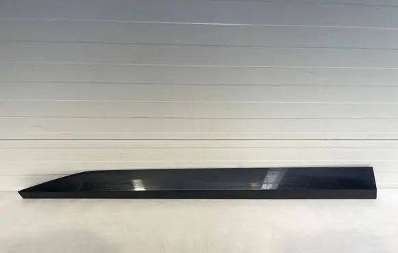 Skoda Superb B8 (3V) Front door trim (molding) 3V0853293A