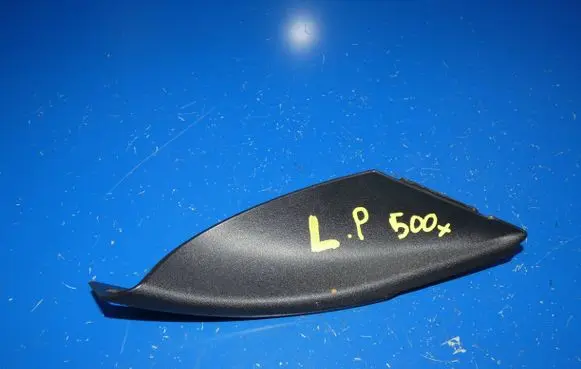Fiat 500X Wiper trim 735622885