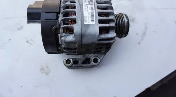 Generator/alternator