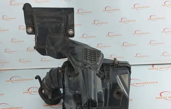 Mazda 6 Air filter box SH01132221 SH0513201
