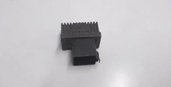 Renault Espace - Grand espace IV Glow plug pre-heat relay 7700115078