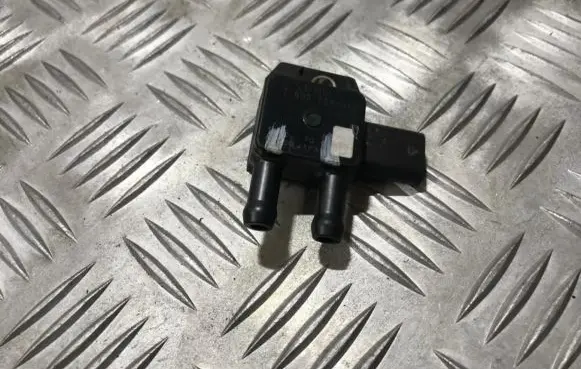 BMW 5 GT F07 Air pressure sensor 780575801 7805758-01