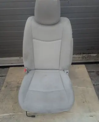 Nissan Leaf I (ZE0) Other seats 
