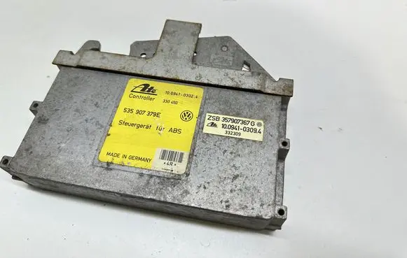 Volkswagen PASSAT B3 ABS control unit/module 535907379E 330450 10094103024
