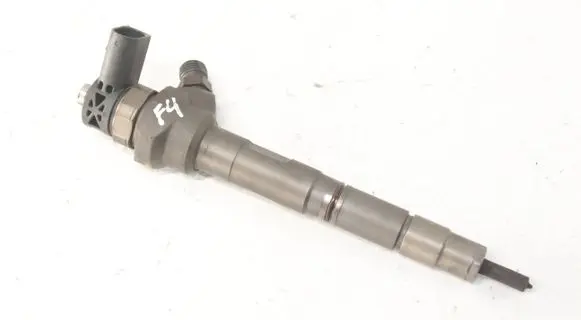 Skoda Superb B6 (3T) Fuel injector 03L130277J
