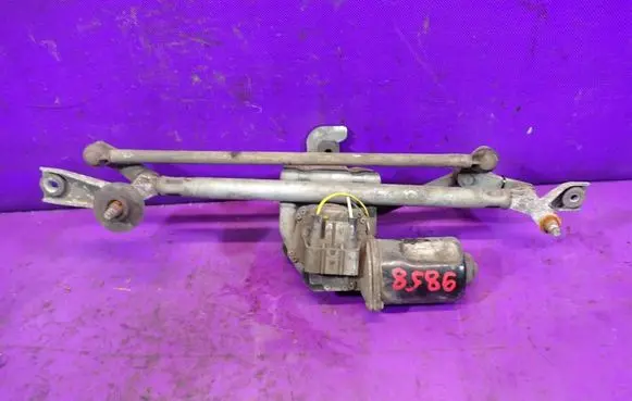 Opel Combo C Front wiper linkage and motor 