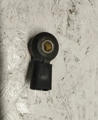 Audi A3 S3 8P Detonation knock sensor 030905377C