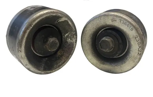 Land Rover Range Rover Sport L320 Belt tensioner pulley 239A22 T36418