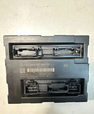 Audi A4 S4 B8 8K Comfort/convenience module 8K0907064EC