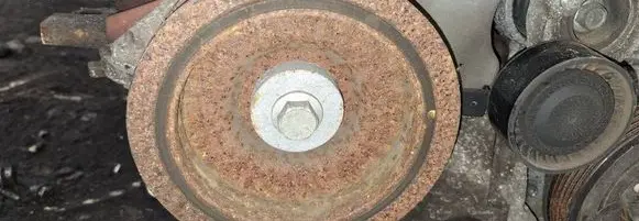 Nissan Juke I F15 Crankshaft pulley