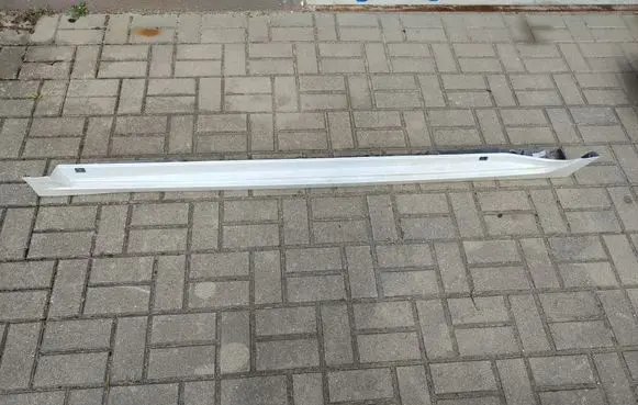 Lexus CT 200H Sill 7586076010