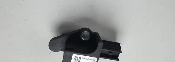 Volkswagen PASSAT B7 Airbag deployment crash/impact sensor