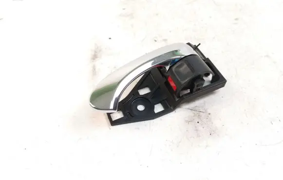 Toyota RAV 4 (XA30) Front door interior handle