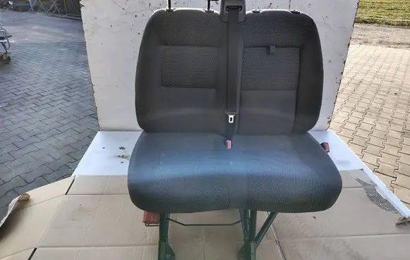 Seat set