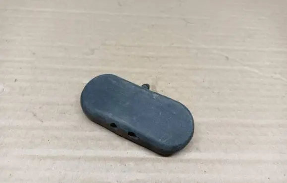 Windshield washer spray nozzle