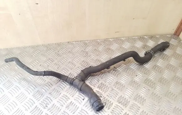 Mercedes-Benz A W169 Engine coolant pipe/hose