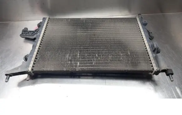 Opel Corsa C Coolant radiator 8038845