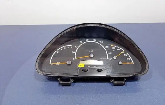Mercedes-Benz Sprinter W901 W902 W903 W904 Speedometer (instrument cluster) A0014468521