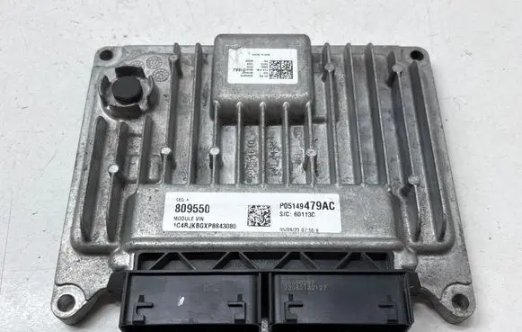 Jeep Grand Cherokee WL Engine control unit/module 28650297 P05149479AC 23082132127