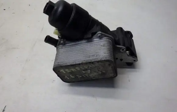 Renault Trafic III (X82) Engine oil radiator 