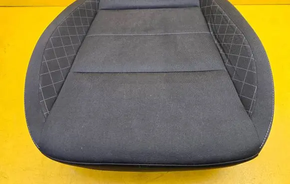 Skoda Superb B8 (3V) Front driver seat