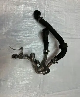 Alfa Romeo Stelvio Engine coolant pipe/hose 50542771