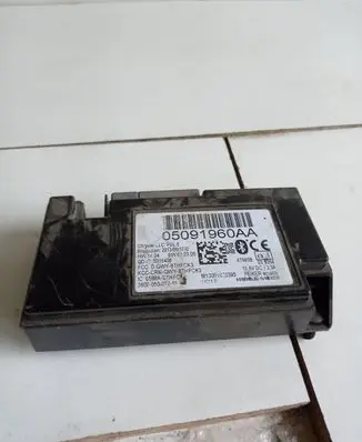 Chrysler Town u0026 Country V Bluetooth control unit module 05091960AA