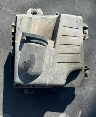 Renault Trafic II (X83) Air filter box 8200467321 93856612
