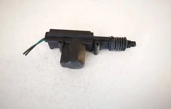 Opel Astra F Central locking motor 932037992