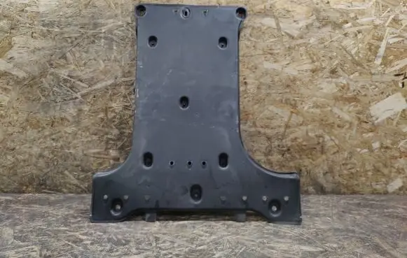 Lexus LS 460 - 600H Gearbox bottom protection 5816750020