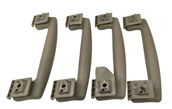 Maserati Ghibli A set of handles for the ceiling 