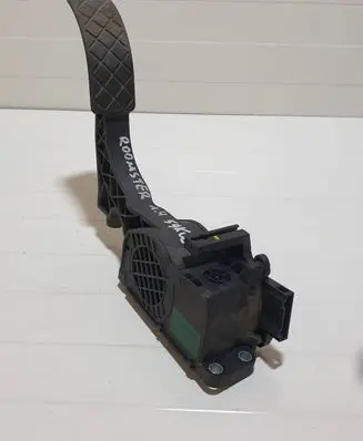 Skoda Roomster (5J) Accelerator throttle pedal 0280755063 787212056YB3 6Q1721503F