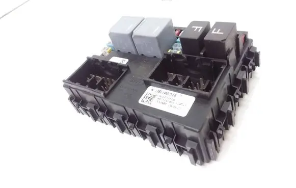 Land Rover Defender Fuse module L8B214A073FB 8871147455 Dh2214b192ea