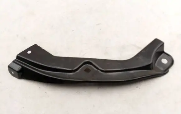 Skoda Fabia Mk3 (NJ) Headlight/headlamp mounting bracket 6V0805931