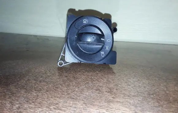 Mercedes-Benz Sprinter W906 Light switch A9065450104 Q02ZGS002