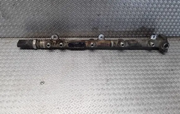 Fuel main line pipe