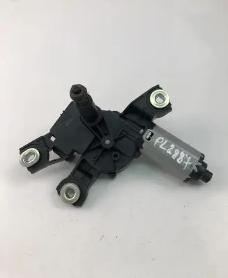 Volkswagen Tiguan Wiper motor 5N0955711B
