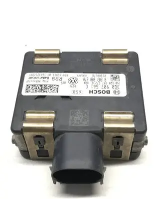 Skoda Superb B8 (3V) Distronic sensor radar 3Q0907561C 0203300670 3Q0907572B