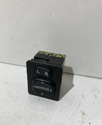 Toyota Avensis Verso Wing mirror switch 183574