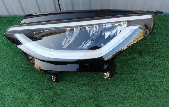 Volkswagen ID. Buzz Headlight/headlamp 1T3941005C