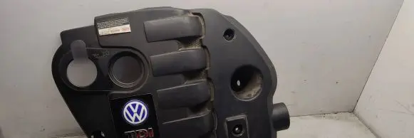 Volkswagen PASSAT B5.5 Engine cover (trim) 038103925GJ