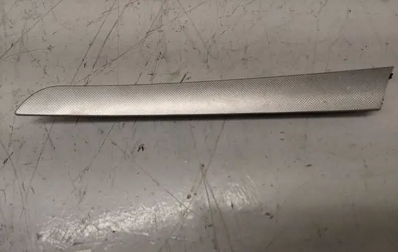Audi A4 S4 B8 8K Front door trim bar 8K0867410